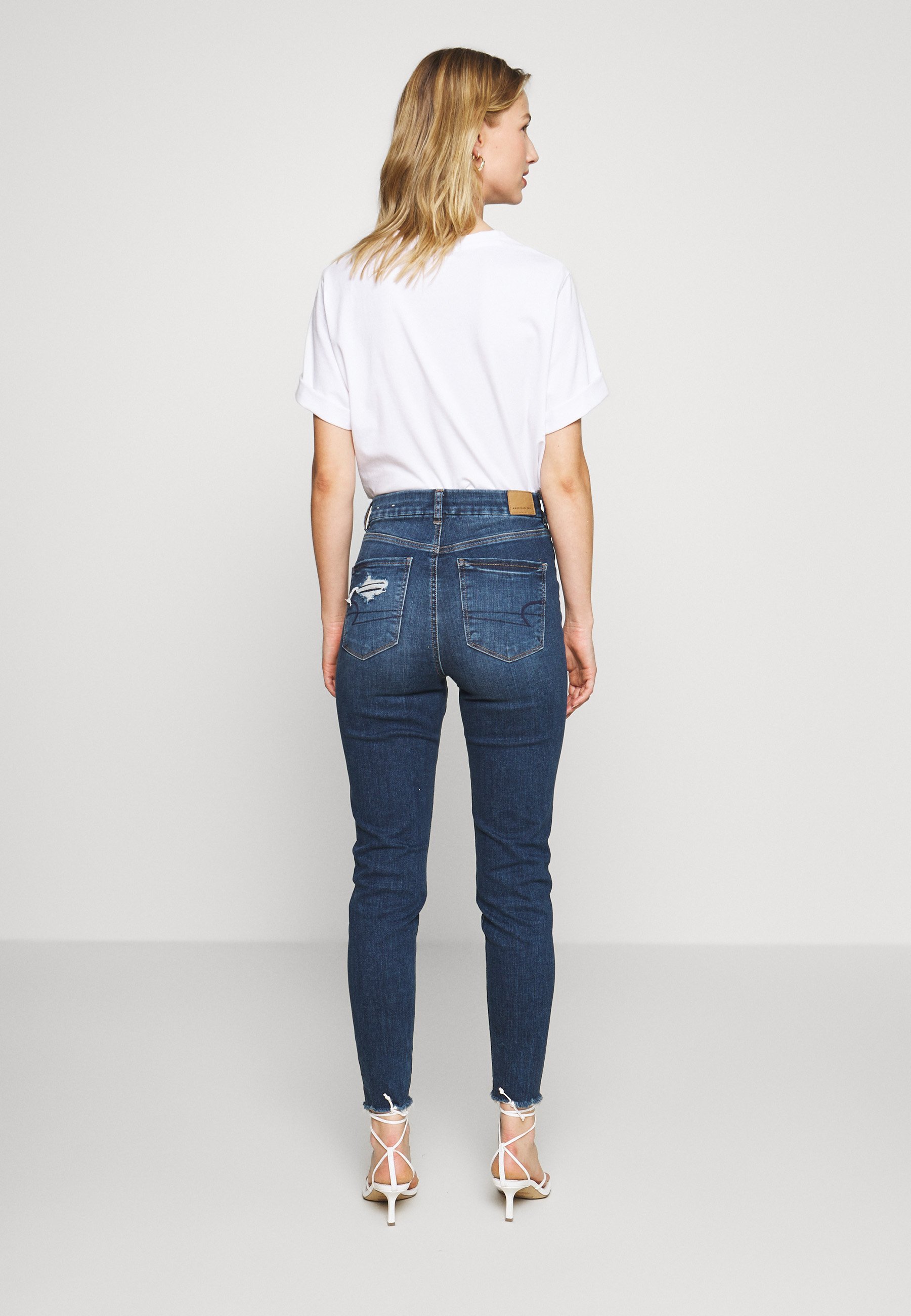American Eagle CURVY SUPER HIGH RISE CROP Jeans slim fit American Eagle CURVY SUPER HIGH RISE CROP - Jeans slim fit - bright white