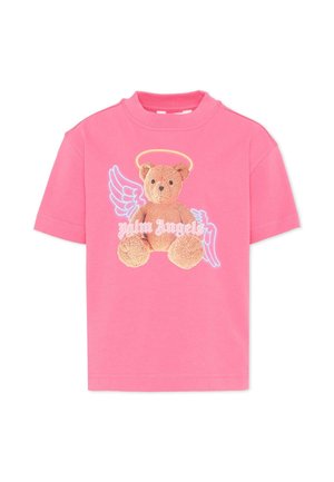 Różowa koszula z krótkim rękawem z nadrukiem misia z anielskimi skrzydłami i aureolą oraz napisem "Palm Angels" na klatce piersiowej misia.