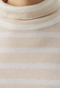 FTC Cashmere Jersey de punto - sand