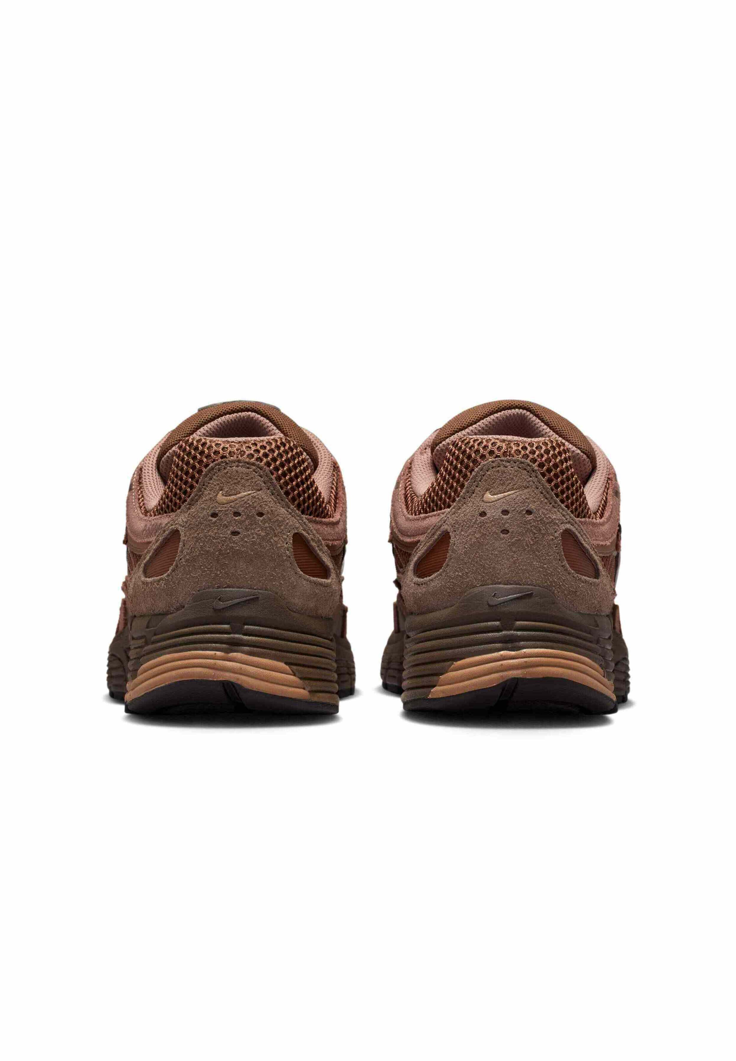 nike archaeo dusty brown t shirt