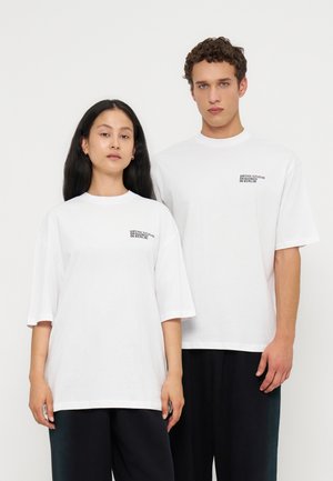 YOURTURN UNISEX - Tričko s potlačou - white