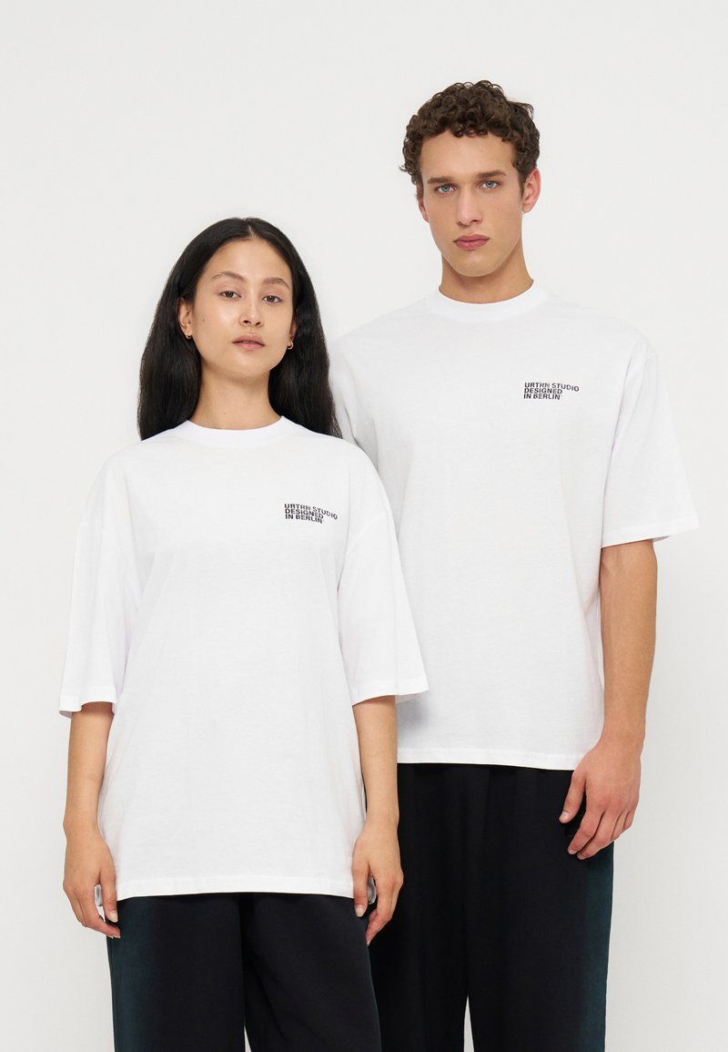 YOURTURN UNISEX - Μπλουζάκι με στάμπα - white