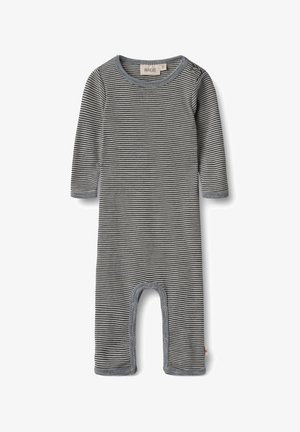 Gestreept grijs en wit babyrompertje met lange mouwen, ronde hals en drukknoopsluitingen onderaan; zachte stof met ribbelstructuur.