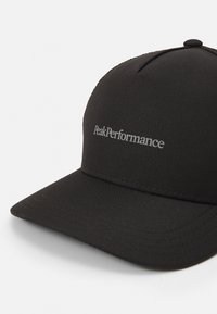 Peak Performance TRUCKER UNISEX - Kapa - black