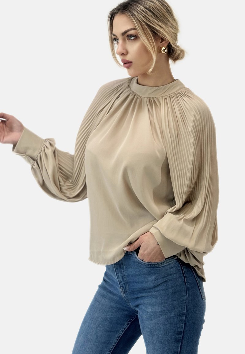 Elara Linne - beige