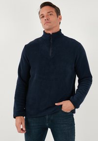 REGULAR FIT - Fleecová mikina - dark blue