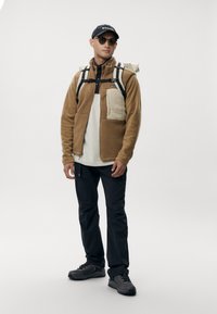 Columbia MOUNTAINSIDE™ VEST - Vesta - delta/cordovan/ancient fossil