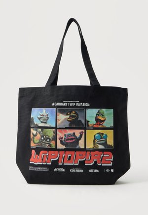 Czarna torba typu tote z kolorowymi kwadratami z postaciami z kreskówek i pogrubionym tekstem "WIPTOPIA 2" z przodu, z zabawnymi i oryginalnymi wzorami potworów.