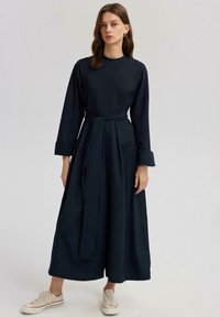 Touché Privé BELTED OVERALLS - Tuta jumpsuit - navy blue