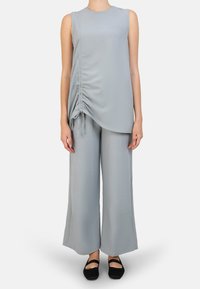 Modanisa REFKA SET - Camicetta - grey