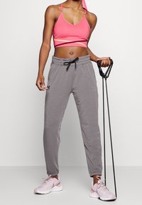 Under Armour Jogginghose - grey