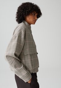 OPUS HEMMA - Leichte Jacke - cocoa