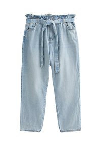 Pantalones de denim azul claro con una cintura alta, volantes elásticos y un cinturón de tela a juego. Cuenta con bolsillos laterales y un corte recto.