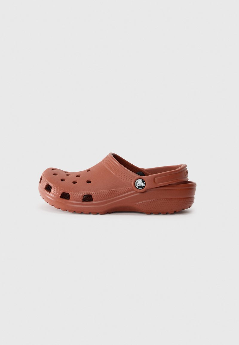 Crocs CLASSIC - Badesandaler - rust/brun - Zalando.no