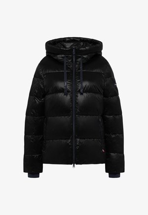 Czarna puchowa kurtka z kapturem, błyszcząca faktura, zamek błyskawiczny z przodu, elastyczne mankiety i sznurki. Posiada poziomy pikowany wzór.