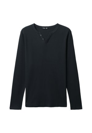 Czarna longsleeve'owa koszula henley wykonana z teksturowanej tkaniny, z zapięciem na guziki i luźnym krojem, z prostym dołem i metką XL.