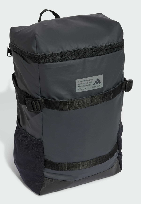 HYBRID - Rucksack4