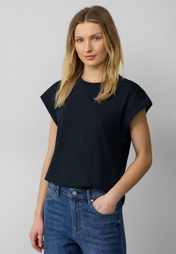RELAXED FIT MIT ÜBERSCHNITTENEN SCHULTERN - T-Shirt basic