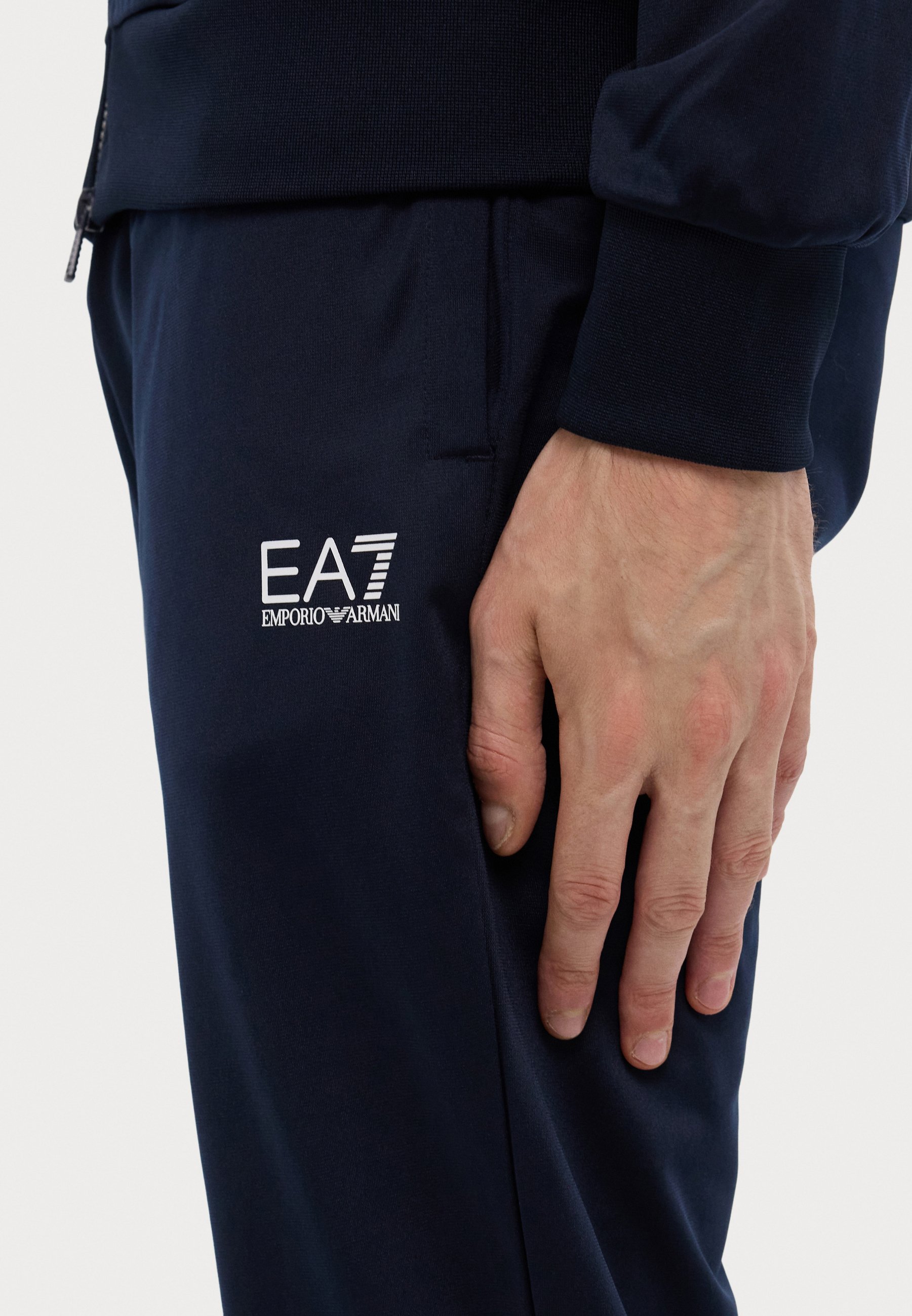 EA7 Emporio Armani TRAIN CORE SET - Tracksuit - blue/dark blue