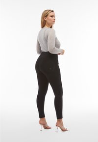 Freddy WR.UP® DENIM PUSH-UP - Jeggings - jeans nero cuciture in tono
