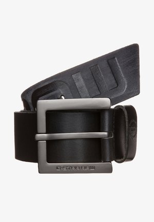 Ceinture en cuir noir roulée avec boucle rectangulaire argentée gravée du logo G-STAR RAW et marquage en relief à l'extrémité de la ceinture.