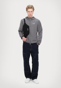 EA7 Emporio Armani TRAIN CORE JACKET - Lengva striukė - volcanic glass