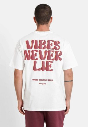 T-shirt print - white