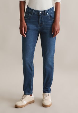 MODEL FREJA BOYFRIEND - Jeans Tapered Fit - dark blue