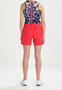 Bogner Fire + Ice Urheilushortsit - pink