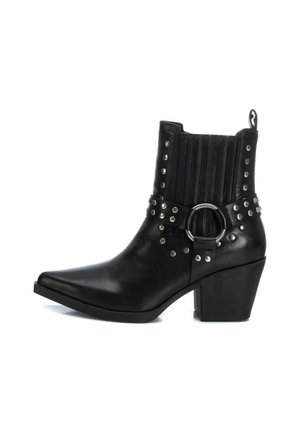 Botines camperos - black