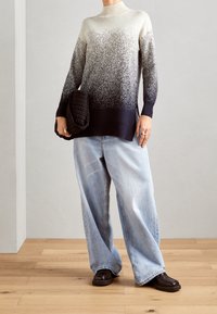 Marks & Spencer Sweter