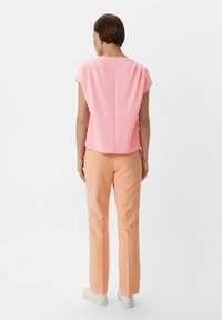 comma T-shirt basic - rosa