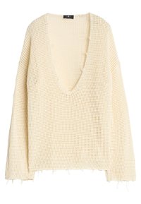 Cremfarbener, locker sitzender Strickpullover mit tiefem V-Ausschnitt, überschnittenen Schultern und fransigem Saum, der ein strukturiertes, offenes Gewebemuster aufweist.