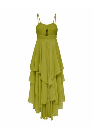 Groene gelaagde jurk met dunne bandjes, sleufdetail bij het lijfje, vloeiende zoom en textiel in een zachte, lichte stof.