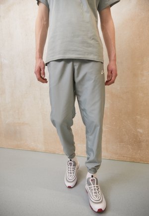 Pantalones deportivos - green