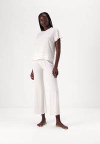 Anna Field SET - Nachtwäsche Set - off-white
