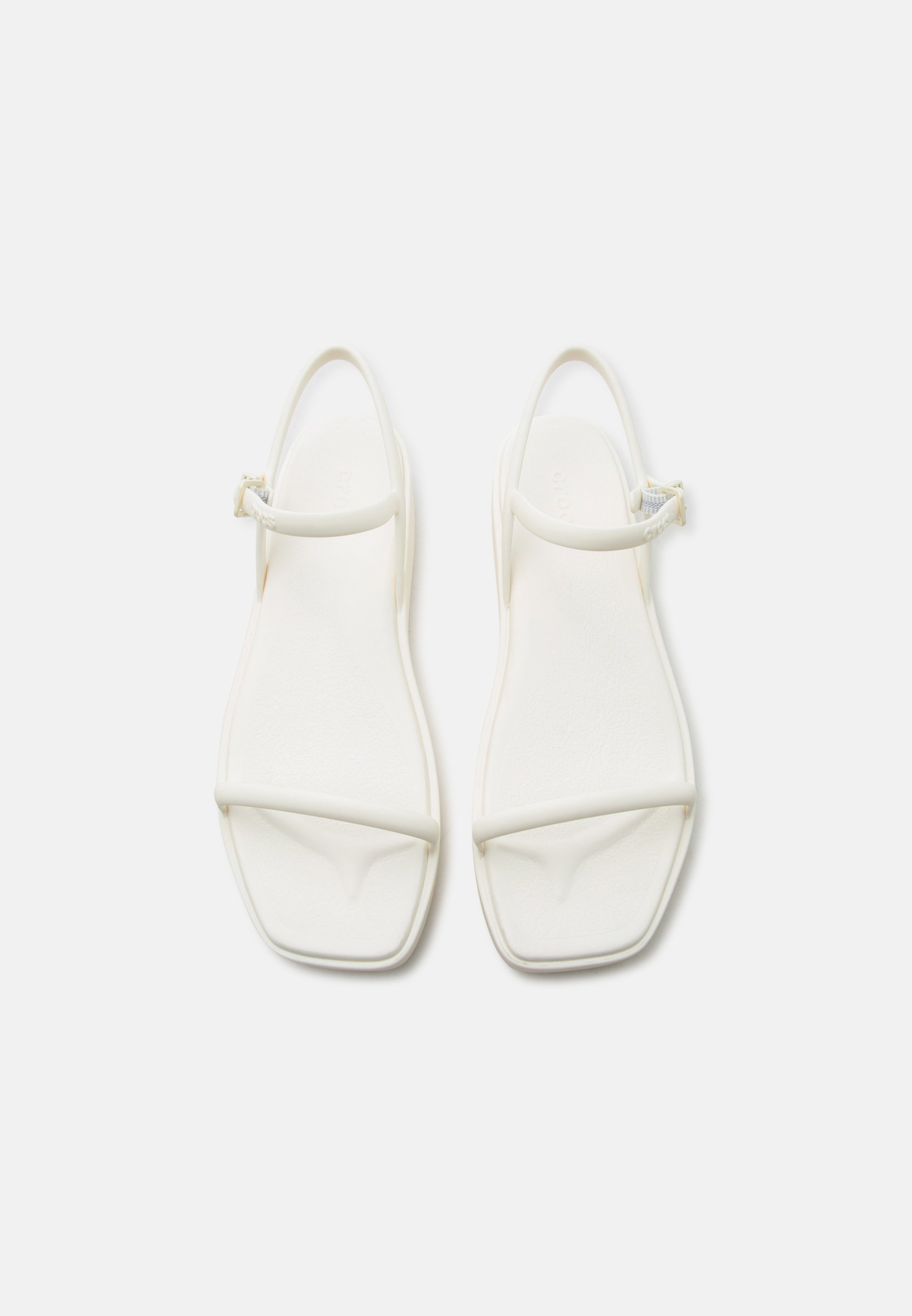 靴 Front cross ribbon platform sandal white Crocs MIAMI PLATFORM Y STRAP - Platform sandals - chalk/white
