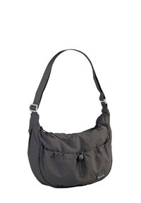 Graue Nylon-Schultertasche mit einem gerafften Design, verstellbarem Riemen und Logo-Patch. Mit Zugverschluss und glatter Textur.