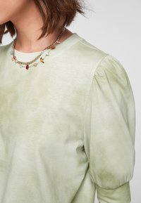 s.Oliver Camiseta estampada - dark green