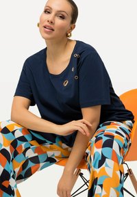 Ulla Popken Triko s potiskem - dark blue