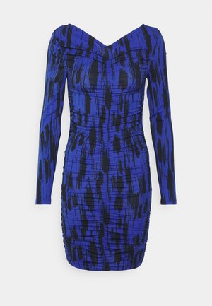 Noisy May, NMCEMRE V NECK SHORT DRESS - Vestito di maglina - dazzling blue