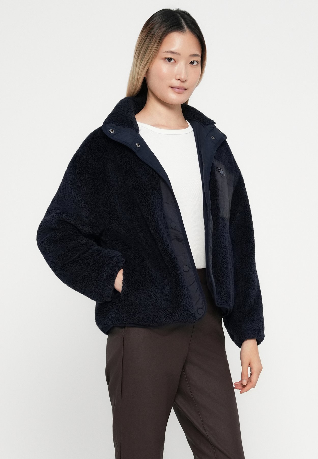 ONLCONTACT OVERSIZED