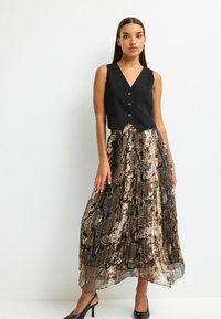 Next REGULAR FIT - Maxinederdele - green animal snake print