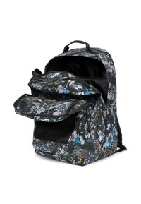 Reppu, jossa on musta pohja ja värikäs graafinen printti. Sisältää useita vetoketjullisia osastoja ja pääkahvan kantamista varten.