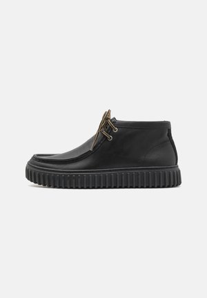 TORHILL HI - Casual lace-ups - black