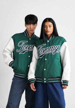 TJM LETTERMAN JACKET UNISEX - Bombejakke - court green