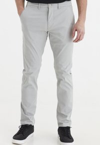 Solid SDKILLIAN REGULARFIT - Chinos tipa bikses - light grey