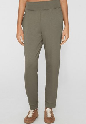 SOFT TOUCH - Teplákové kalhoty - green