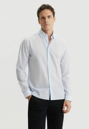 VISTULA REGULAR FIT jasnoniebieski