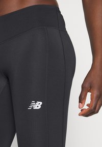 New Balance ACCELERATE - Leggings - black